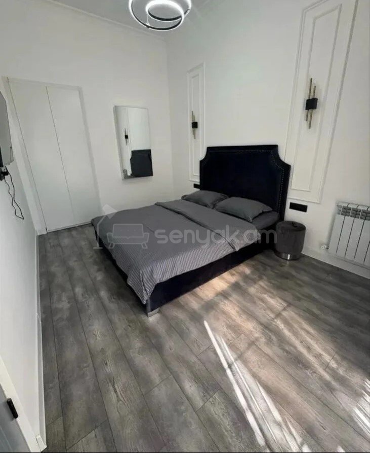 1 Սենյականոց Բնակարան Քարե Շենքում, 29քմ, 3/4 հարկ, Կապիտալ Վերանորոգված