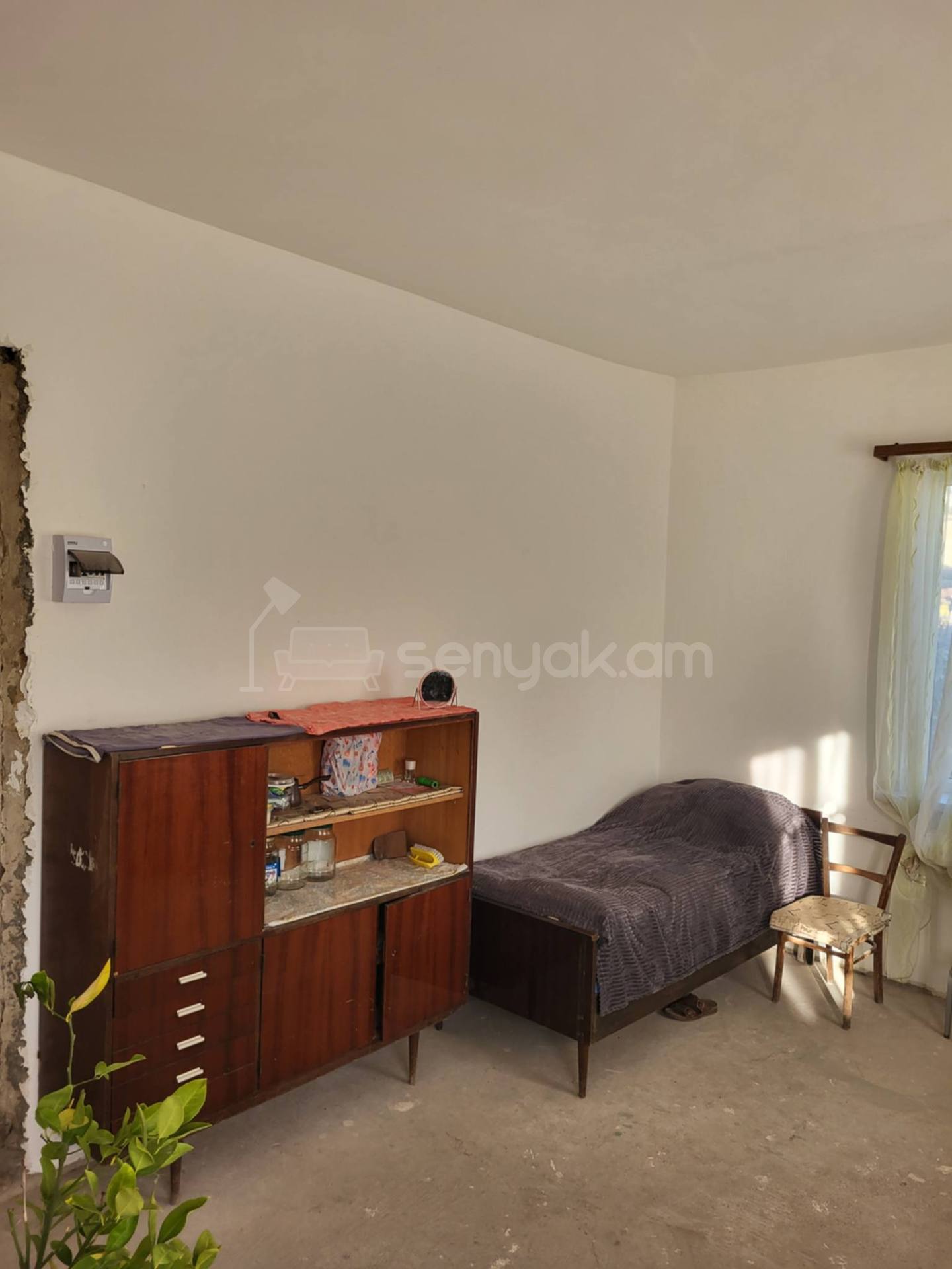 1 Սենյականոց Սեփական Տուն, 30քմ, Կոսմետիկ Վերանորոգված