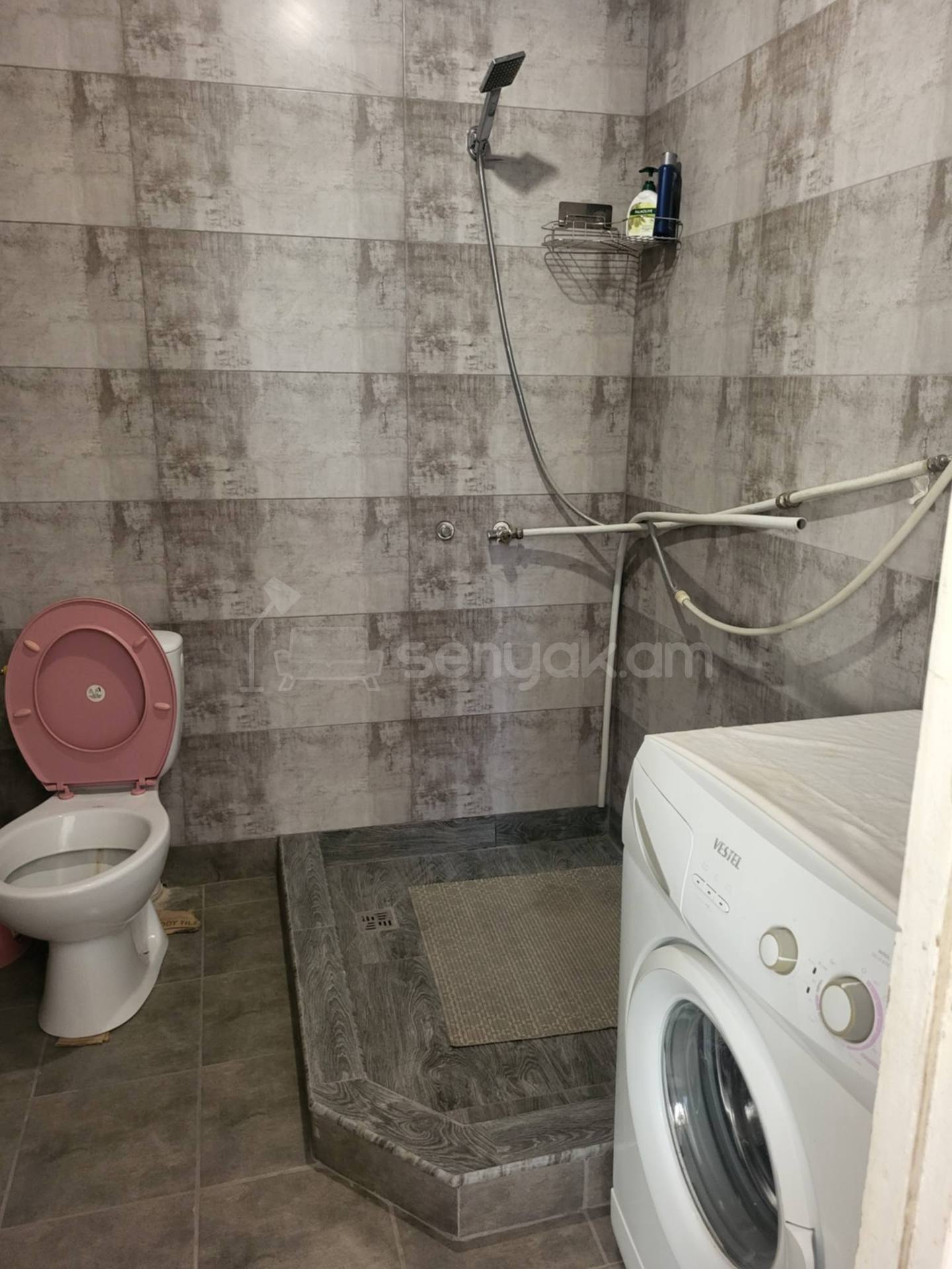 1 Սենյականոց Սեփական Տուն, 30քմ, Կոսմետիկ Վերանորոգված