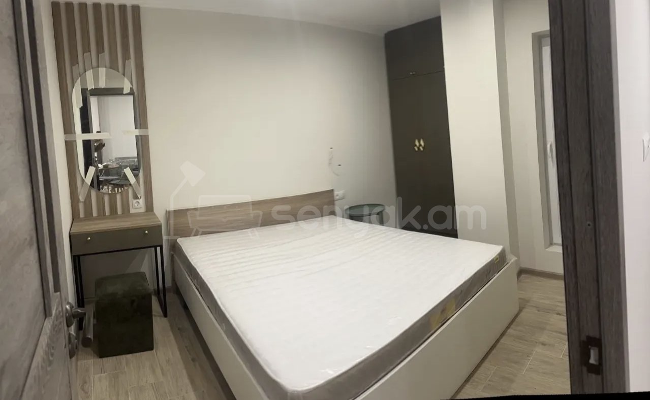 2 Սենյականոց Բնակարան Քարե Շենքում, 62քմ, 1/1 հարկ, Կապիտալ Վերանորոգված, Կահավորված