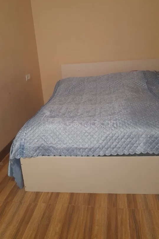 2 Սենյականոց Բնակարան Քարե Շենքում, 45քմ, 1/1 հարկ, Նորմալ Վիճակում, Կահավորված