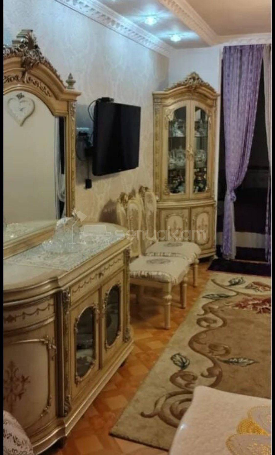 2 Սենյականոց Բնակարան Քարե Շենքում, 52քմ, 2/5 հարկ, Դիզայներական Վերանորոգված, Կահավորված