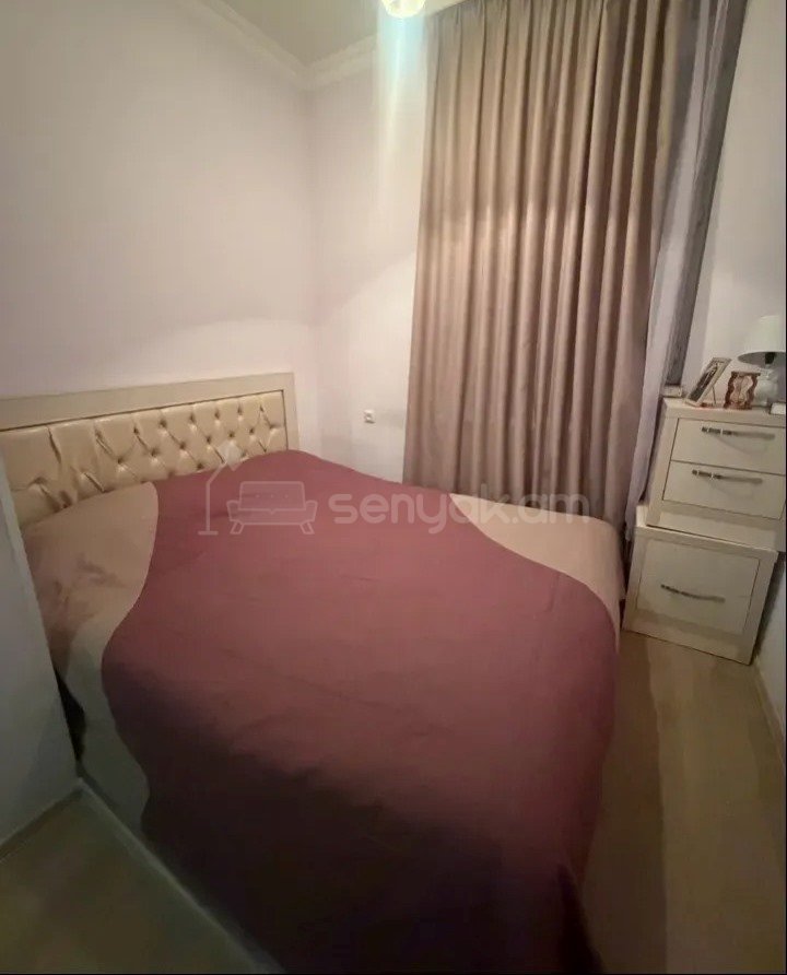 2 Սենյականոց Բնակարան Քարե Շենքում, 44քմ, 4/5 հարկ, Կապիտալ Վերանորոգված