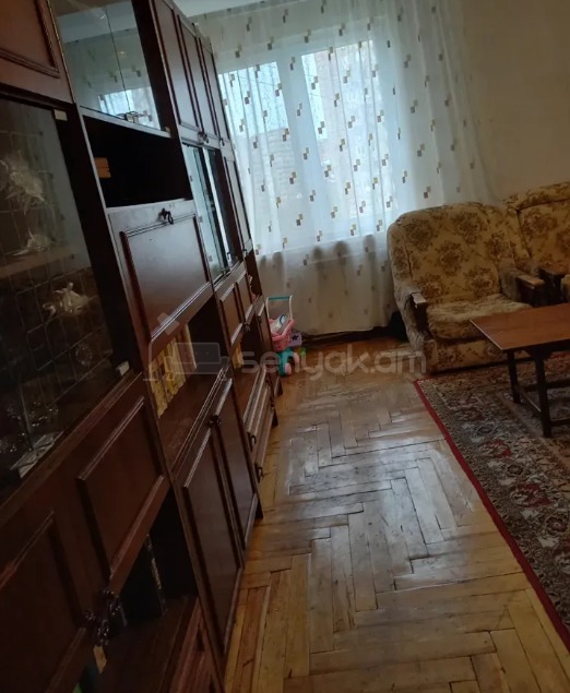 3 Սենյականոց Բնակարան, 86քմ, 7/14 հարկ, Նորմալ Վիճակում