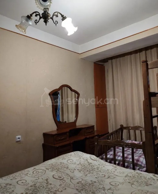 3 Սենյականոց Բնակարան, 86քմ, 7/14 հարկ, Նորմալ Վիճակում