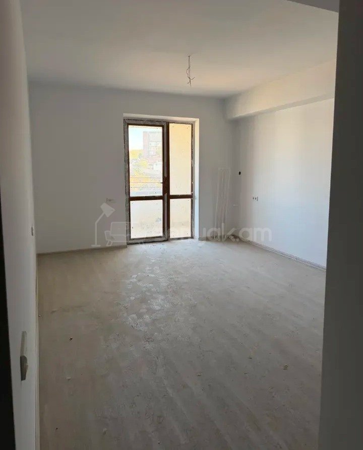 2 Սենյականոց Բնակարան Նորակառույցում, 65քմ, 11/13 հարկ, Կապիտալ Վերանորոգված