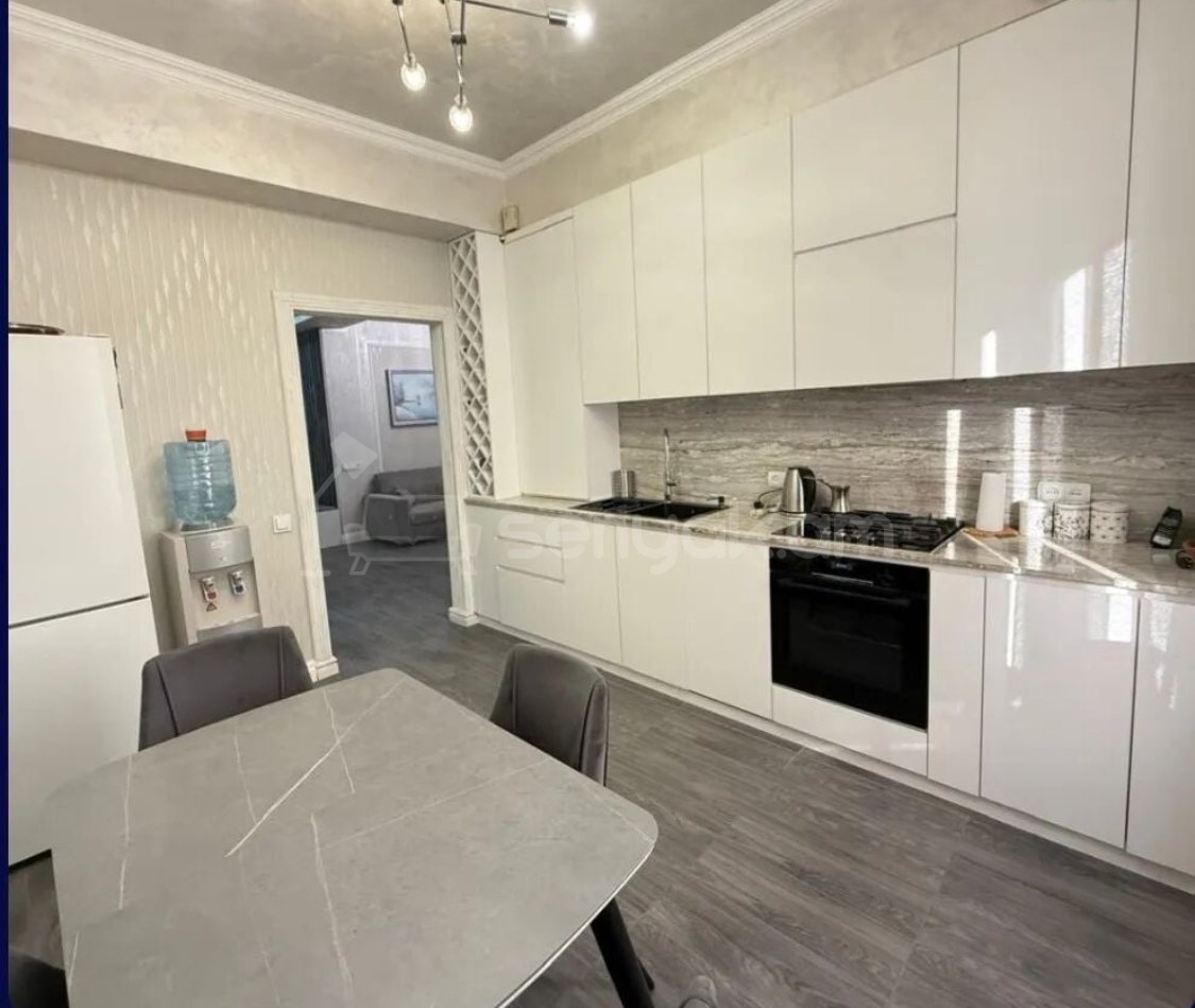 3 Սենյականոց Բնակարան Նորակառույցում, 111քմ, 9/14 հարկ, Դիզայներական Վերանորոգված