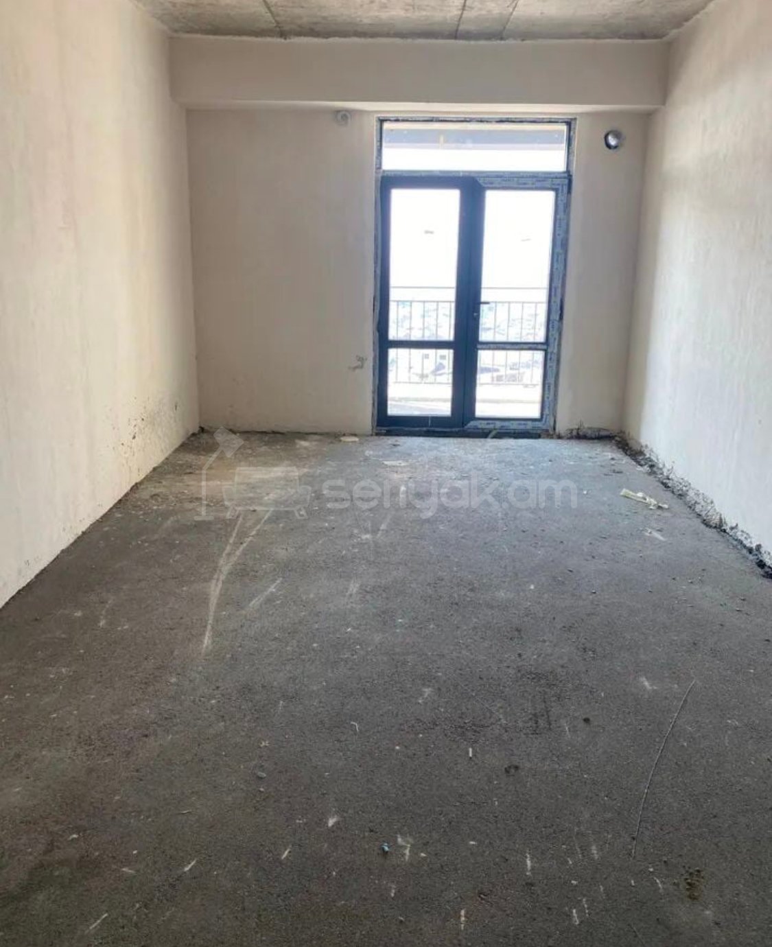 4 Սենյականոց Բնակարան Նորակառույցում, 95քմ, 12/14 հարկ, Զրոյական Վիճակում