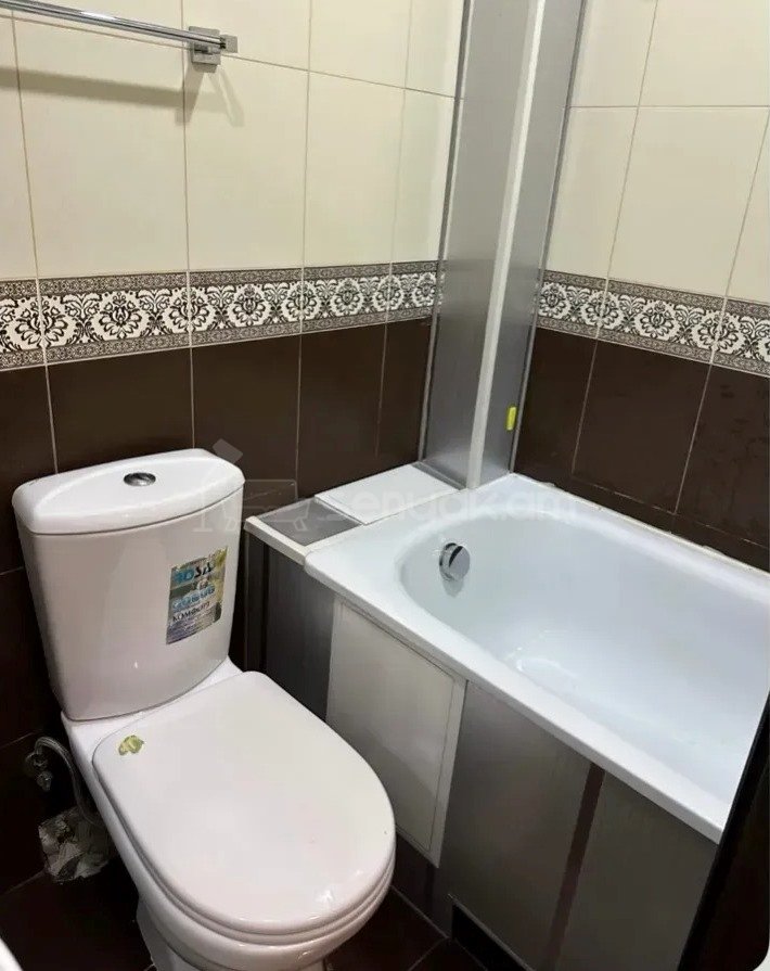 2 Սենյականոց Բնակարան Քարե Շենքում, 44քմ, 4/5 հարկ, Կապիտալ Վերանորոգված