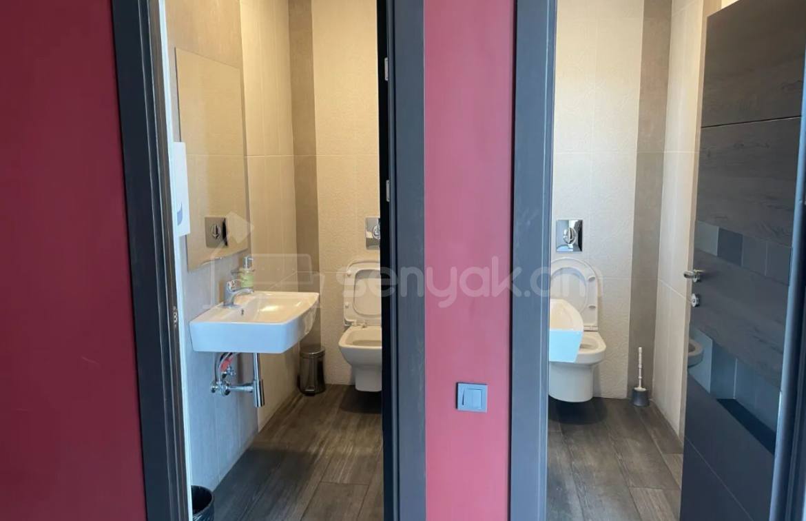 Օֆիսային Տարածք, 260քմ, Կապիտալ Վերանորոգված