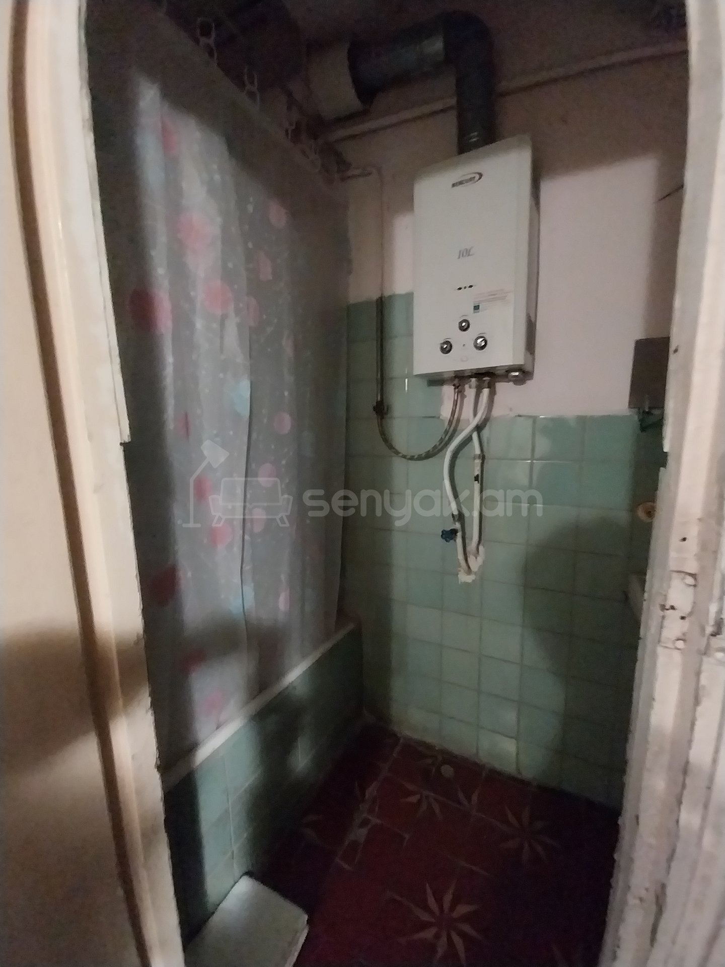 4 Սենյականոց Սեփական Տուն, 80քմ, Նորմալ Վիճակում