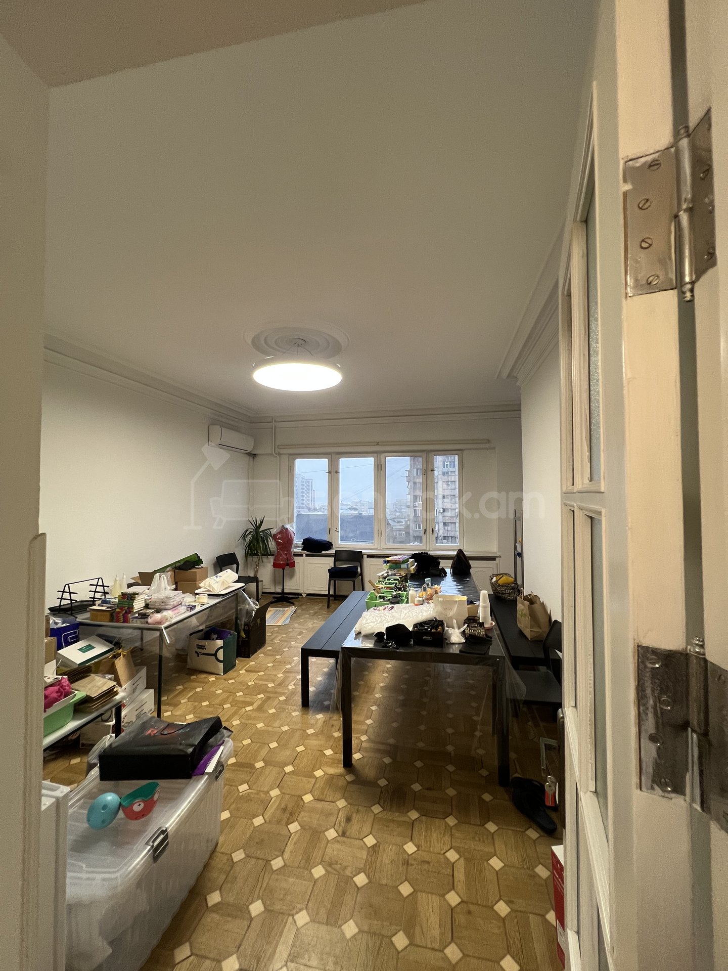 Նորակառույց Օֆիսային Տարածք, 740քմ