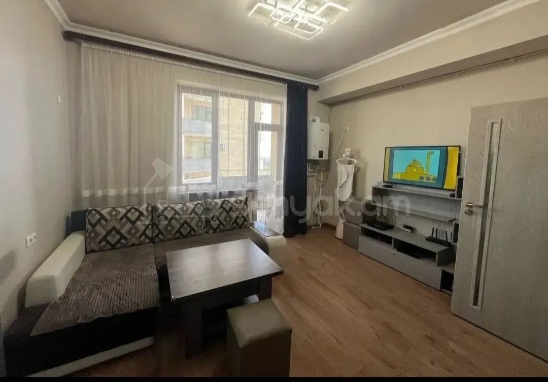 2 Սենյականոց Բնակարան Նորակառույց Քարե Շենքում, 40քմ, 12/14 հարկ, Կապիտալ Վերանորոգված, Կահավորված