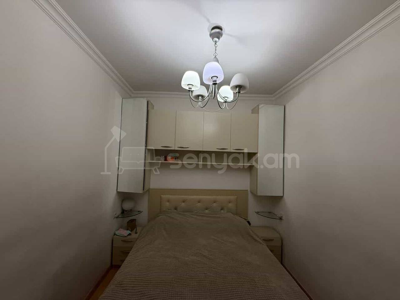 2 Սենյականոց Բնակարան Քարե Շենքում, 40քմ, 5/6 հարկ, Կապիտալ Վերանորոգված, Կահավորված, Արևկող