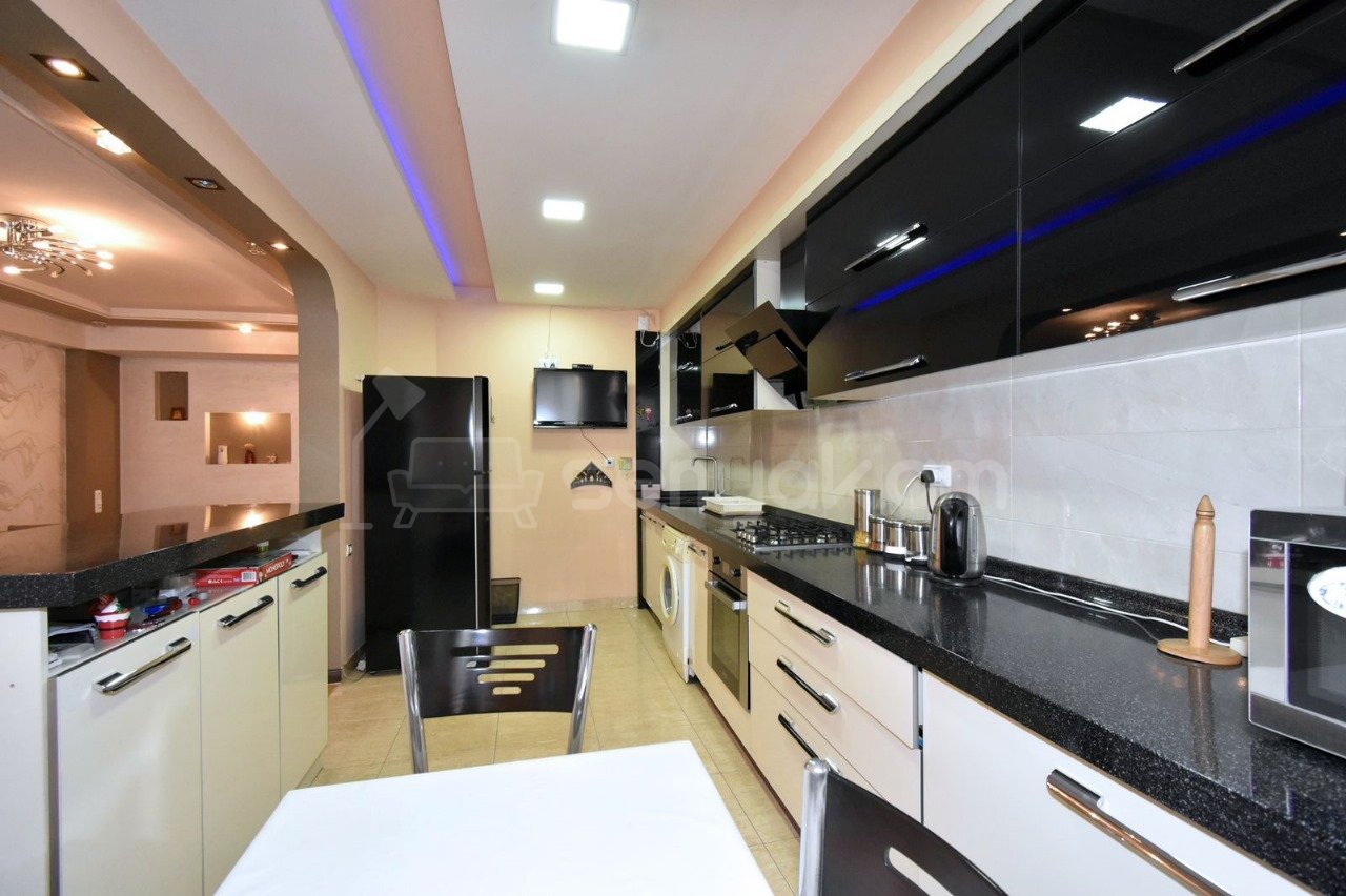 3 Սենյականոց Բնակարան, 96քմ, 2/11 հարկ, Դիզայներական Վերանորոգված