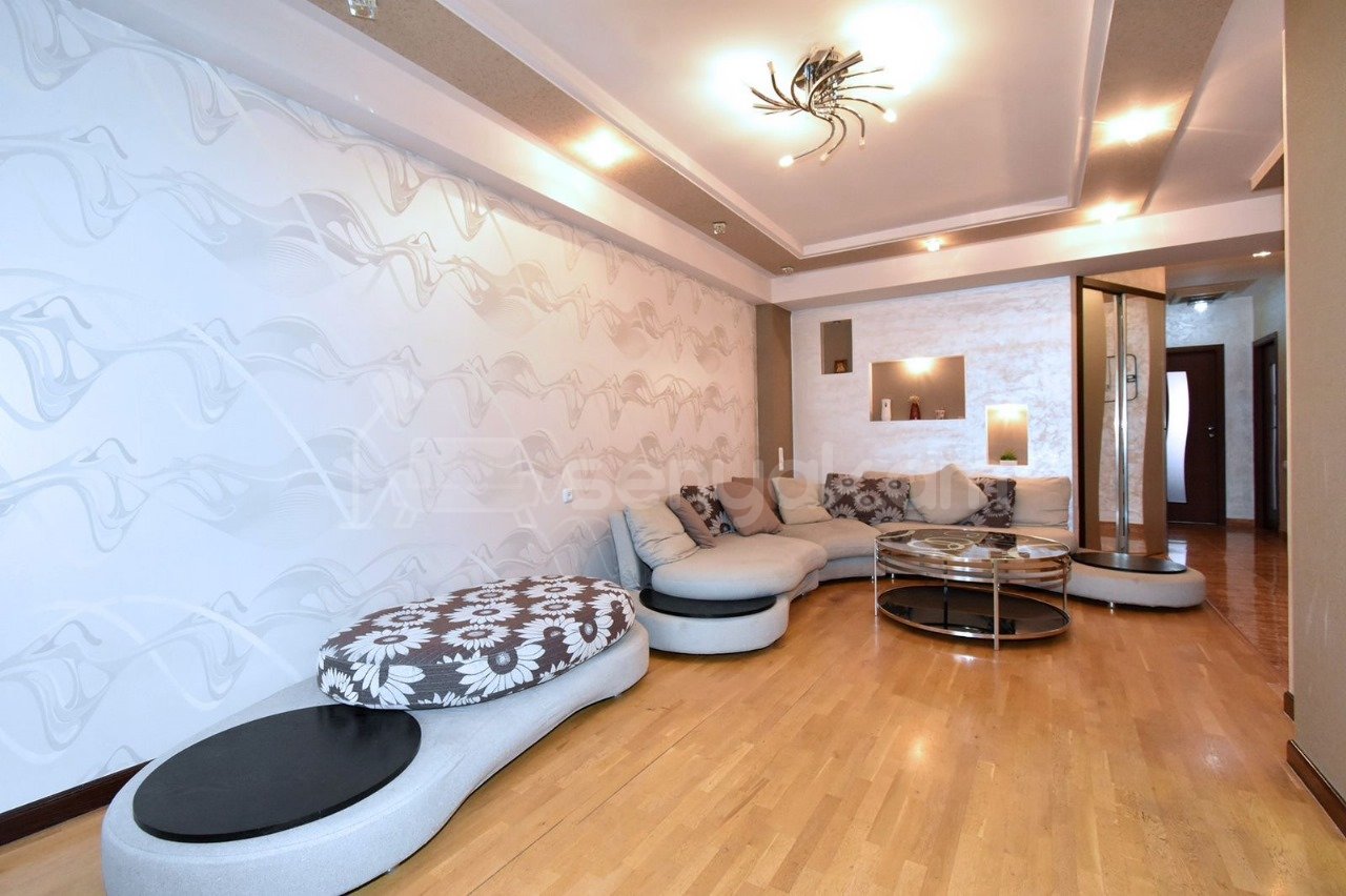 3 Սենյականոց Բնակարան, 96քմ, 2/11 հարկ, Դիզայներական Վերանորոգված