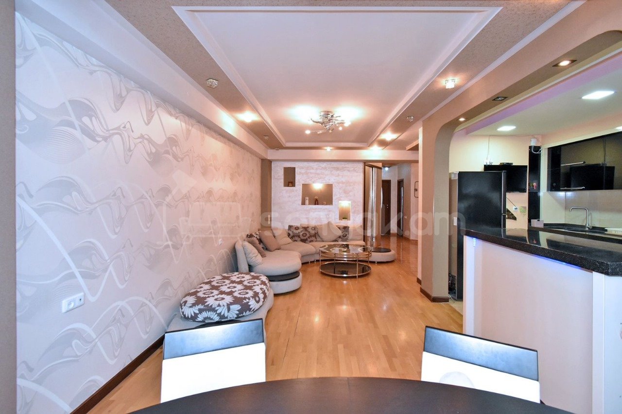 3 Սենյականոց Բնակարան, 96քմ, 2/11 հարկ, Դիզայներական Վերանորոգված