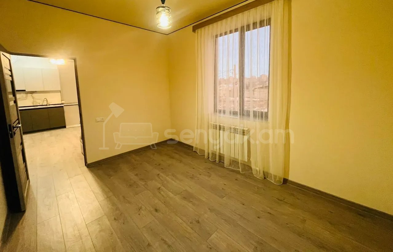 3 Սենյականոց Բնակարան Քարե Շենքում, 72քմ, 1/1 հարկ, Կապիտալ Վերանորոգված, Արևկող