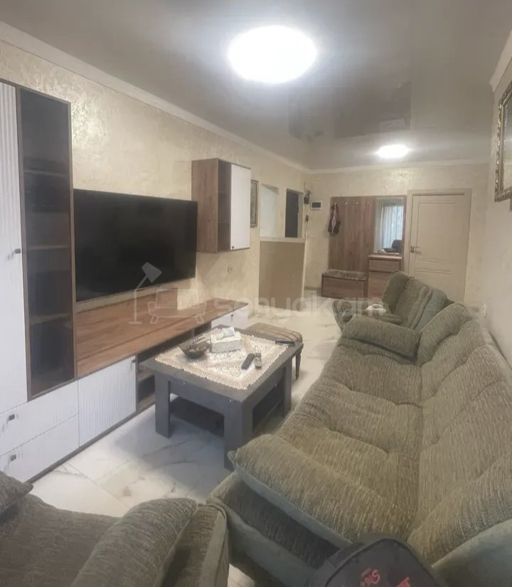 3 Սենյականոց Բնակարան Քարե Շենքում, 77քմ, 3/9 հարկ, Կապիտալ Վերանորոգված, Կահավորված, Արևկող