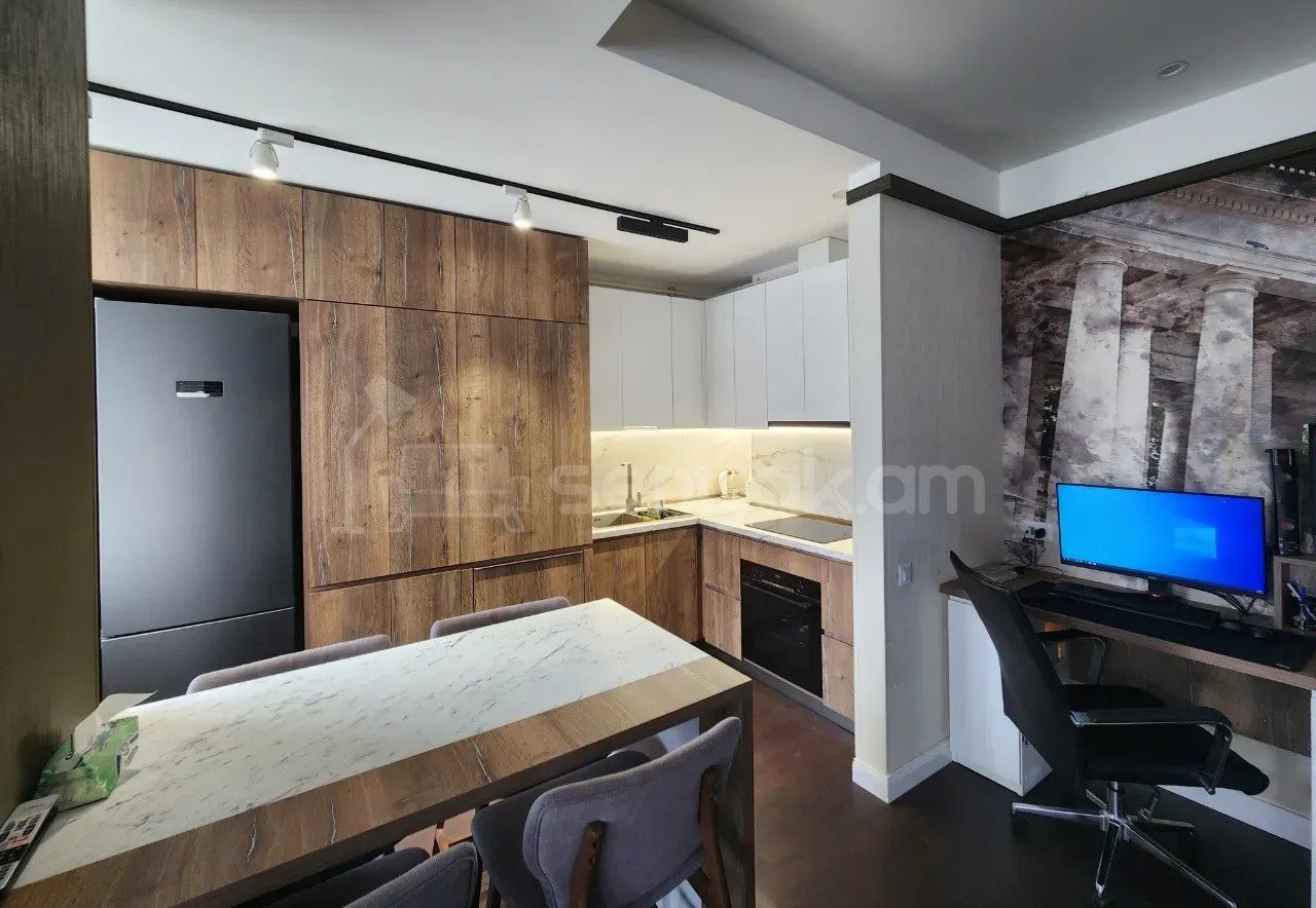 3 Սենյականոց Բնակարան Նորակառույցում, 60քմ, 2/8 հարկ, Կապիտալ Վերանորոգված