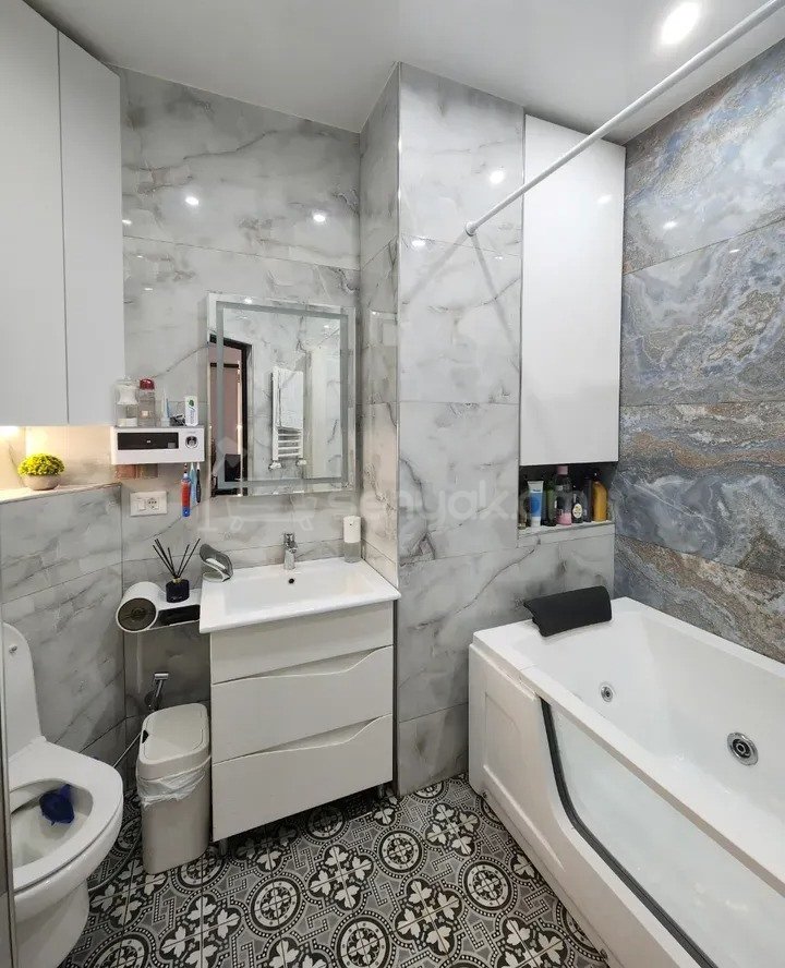 3 Սենյականոց Բնակարան Նորակառույցում, 60քմ, 2/8 հարկ, Կապիտալ Վերանորոգված