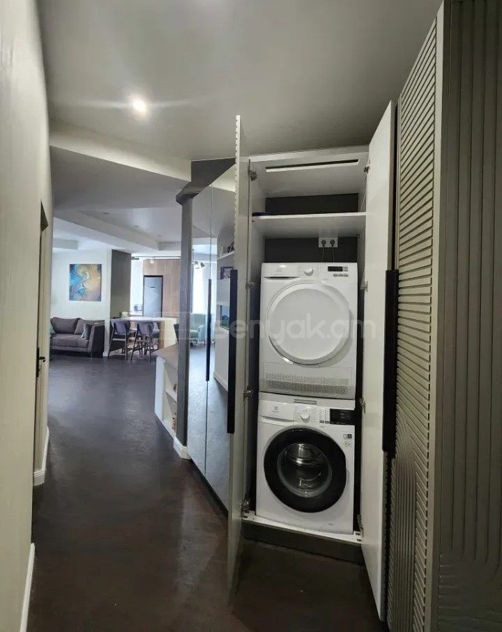 3 Սենյականոց Բնակարան Նորակառույցում, 60քմ, 2/8 հարկ, Կապիտալ Վերանորոգված