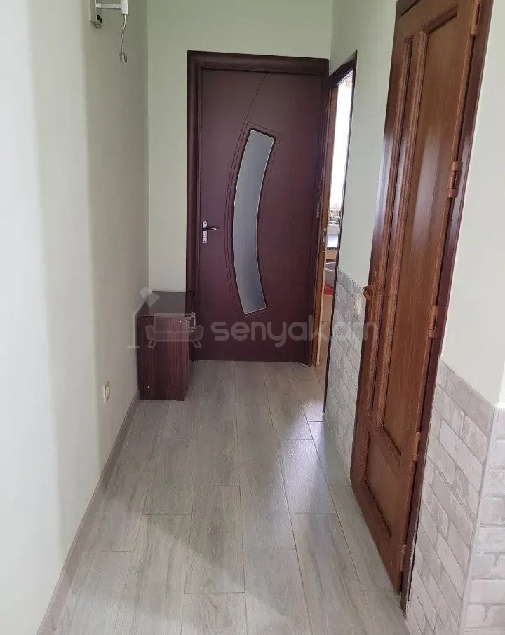 3 Սենյականոց Բնակարան, 63քմ, 2/12 հարկ, Նորմալ Վիճակում