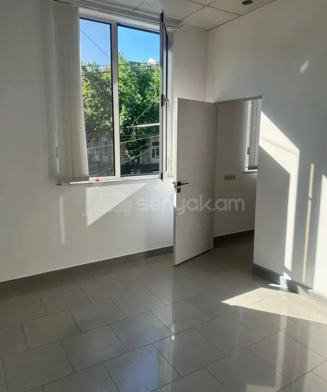 Օֆիսային Տարածք, 90քմ, Կապիտալ Վերանորոգված