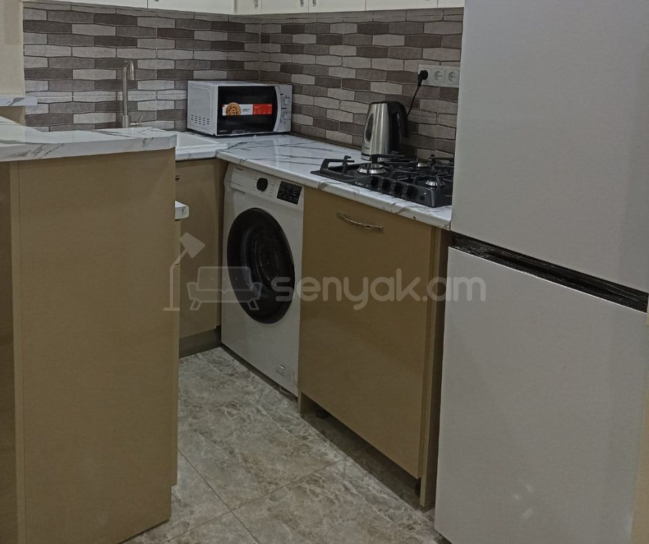 2 Սենյականոց Բնակարան, 50քմ, 2/9 հարկ, Կապիտալ Վերանորոգված, Կահավորված, Արևկող