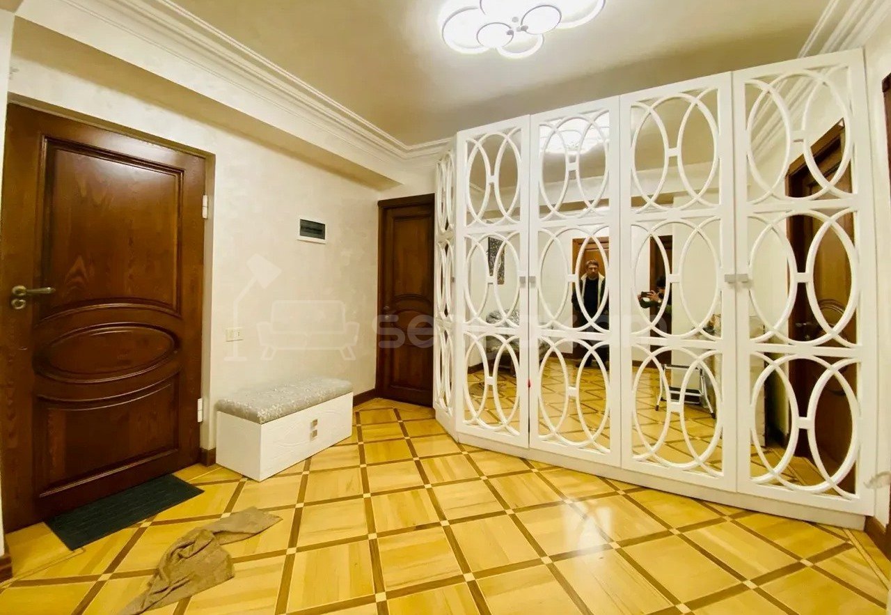 3 Սենյականոց Բնակարան, 87քմ, 4/12 հարկ, Կապիտալ Վերանորոգված