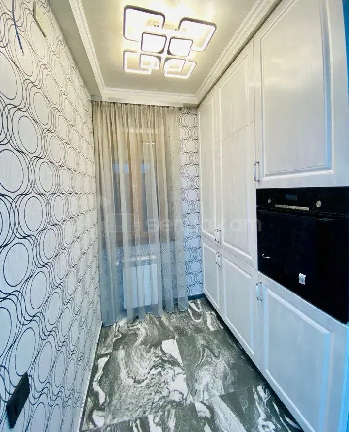 3 Սենյականոց Բնակարան, 87քմ, 4/12 հարկ, Կապիտալ Վերանորոգված