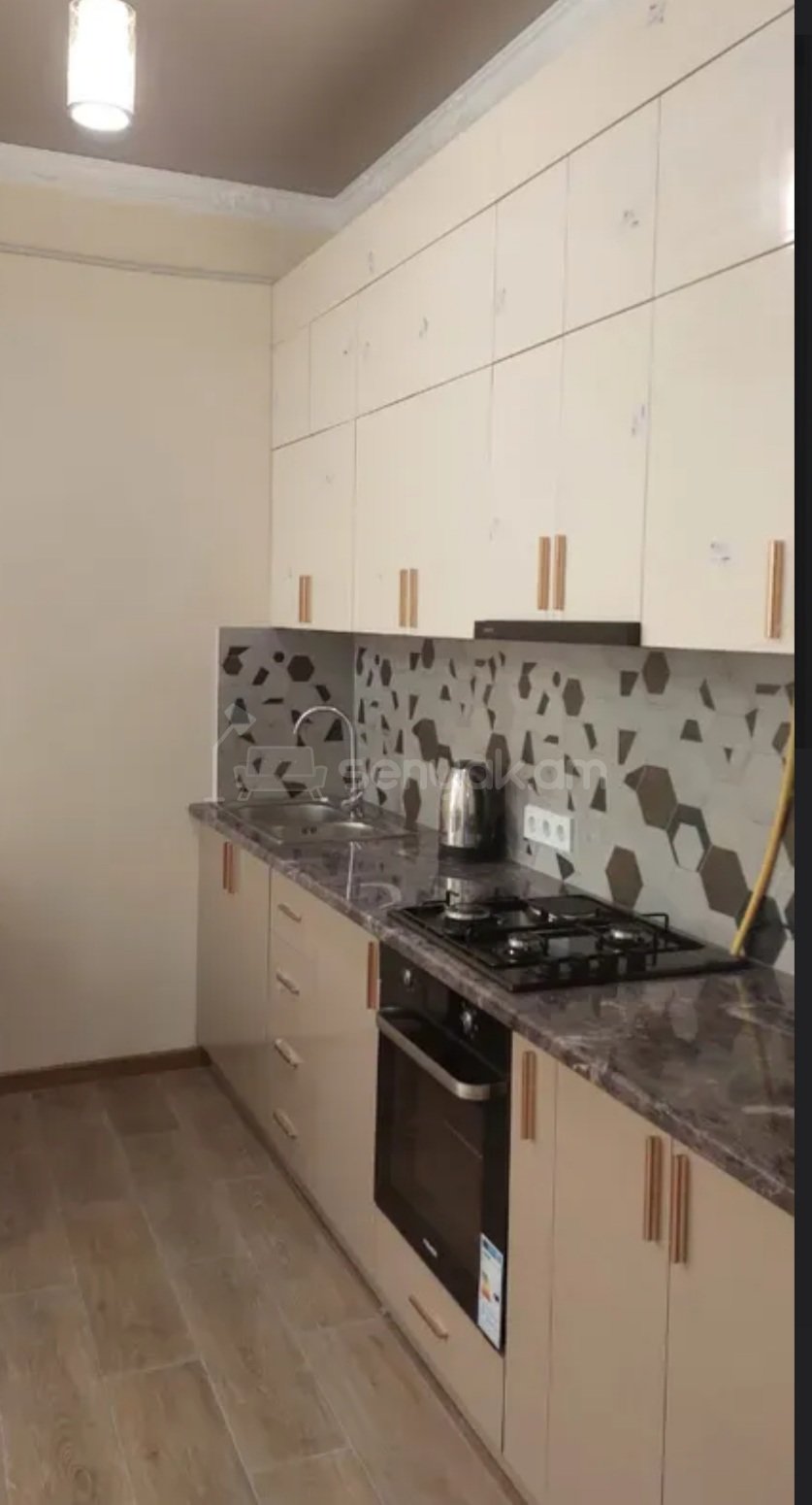 3 Սենյականոց Բնակարան Նորակառույցում, 76քմ, 7/14 հարկ, Դիզայներական Վերանորոգված, Կահավորված