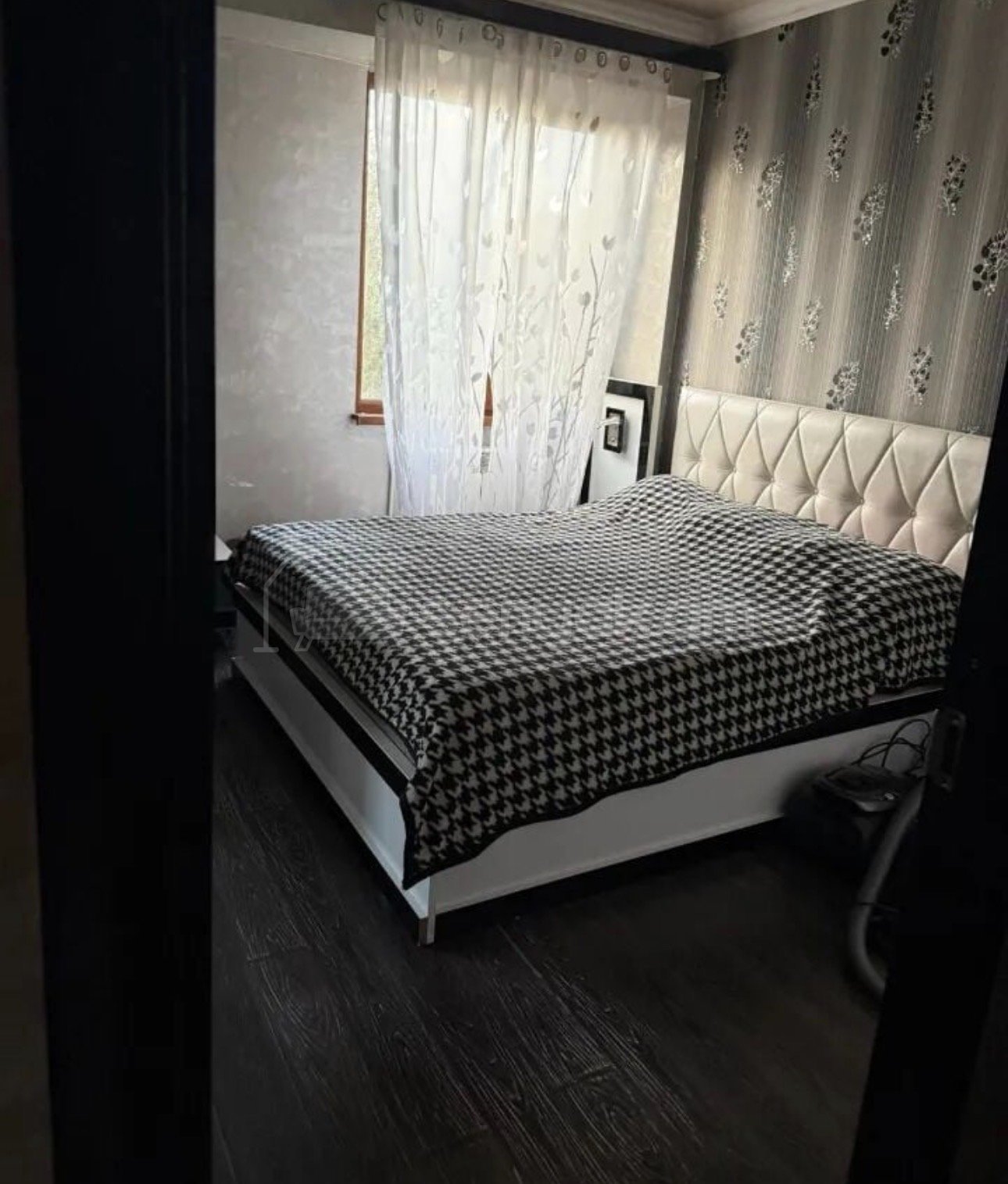 4 Սենյականոց Բնակարան, 79քմ, 3/9 հարկ, Դիզայներական Վերանորոգված