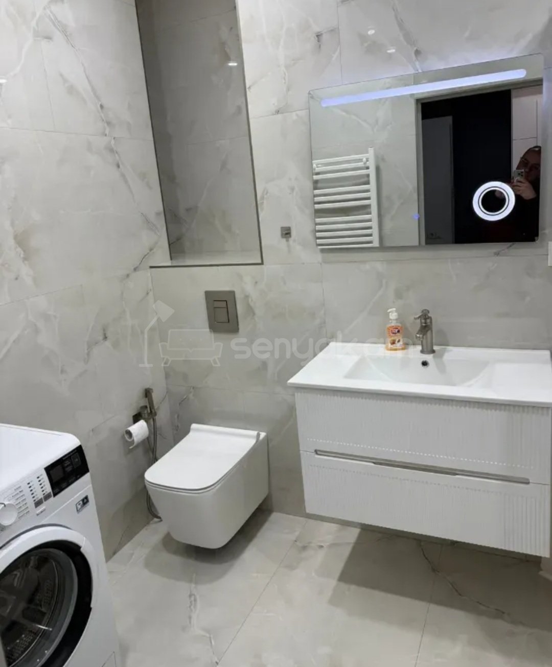 2 Սենյականոց Բնակարան Նորակառույցում, 57քմ, 3/14 հարկ, Դիզայներական Վերանորոգված, Կահավորված, Արևկող