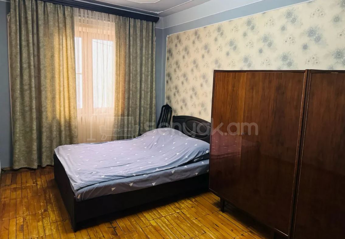 3 Սենյականոց Բնակարան, 68քմ, 2/9 հարկ, Նորմալ Վիճակում