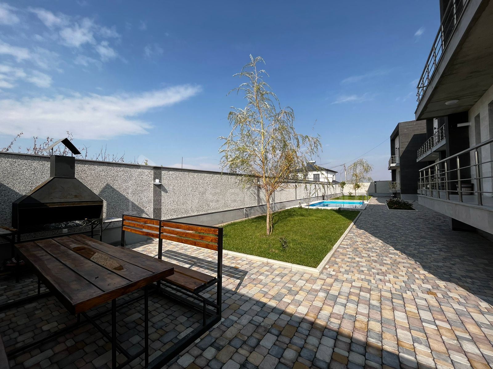 3 Սենյականոց Բնակարան Նորակառույցում, 67քմ, 1/2 հարկ, Կապիտալ Վերանորոգված