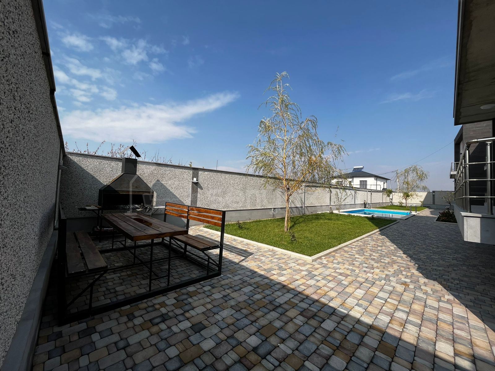 3 Սենյականոց Բնակարան Նորակառույցում, 67քմ, 1/2 հարկ, Կապիտալ Վերանորոգված