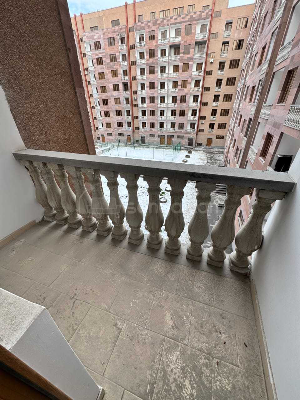 3 Սենյականոց Բնակարան Նորակառույցում, 102քմ, 4/8 հարկ, Կապիտալ Վերանորոգված