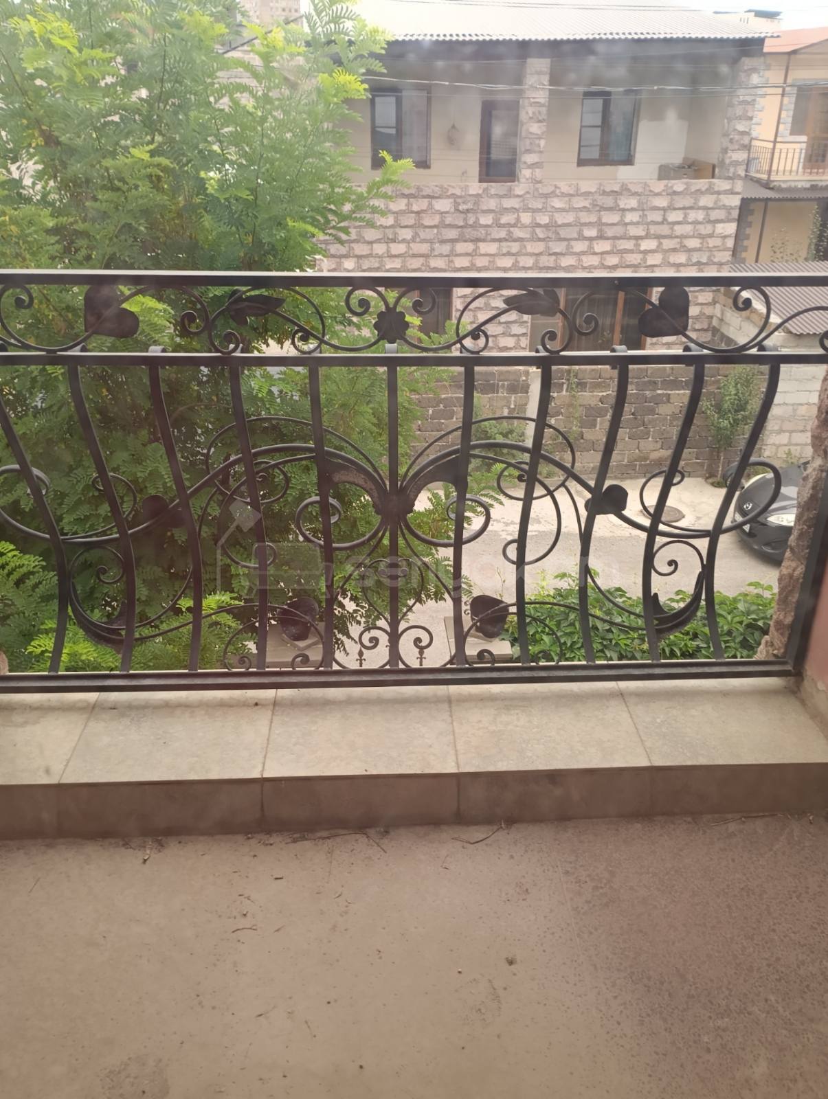 8 Սենյականոց Շքեղ Առանձնատուն, 300քմ, Ավտոտնակով