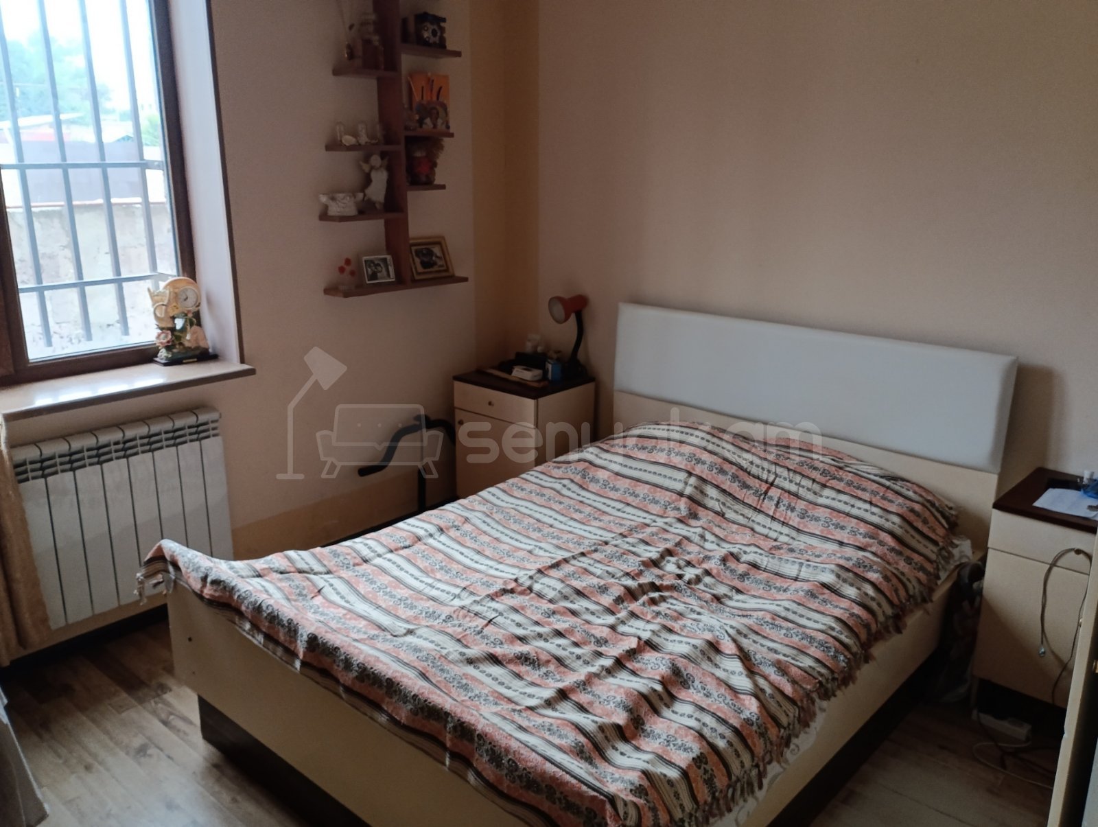 8 Սենյականոց Շքեղ Առանձնատուն, 300քմ, Ավտոտնակով