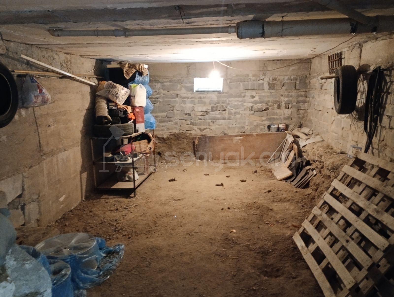 8 Սենյականոց Շքեղ Առանձնատուն, 300քմ, Ավտոտնակով