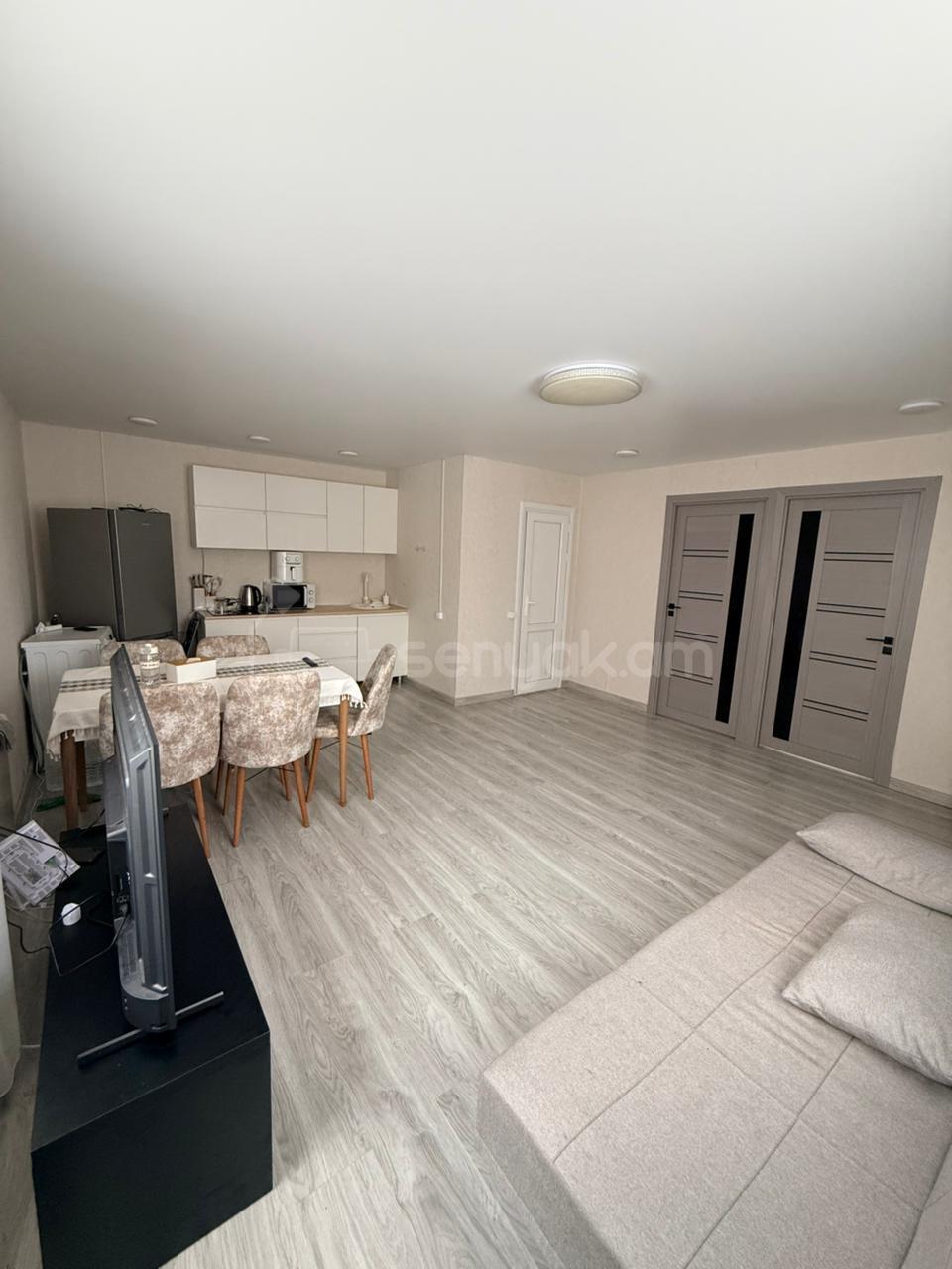 3 Սենյականոց Սեփական Տուն, 50քմ, Կապիտալ Վերանորոգված