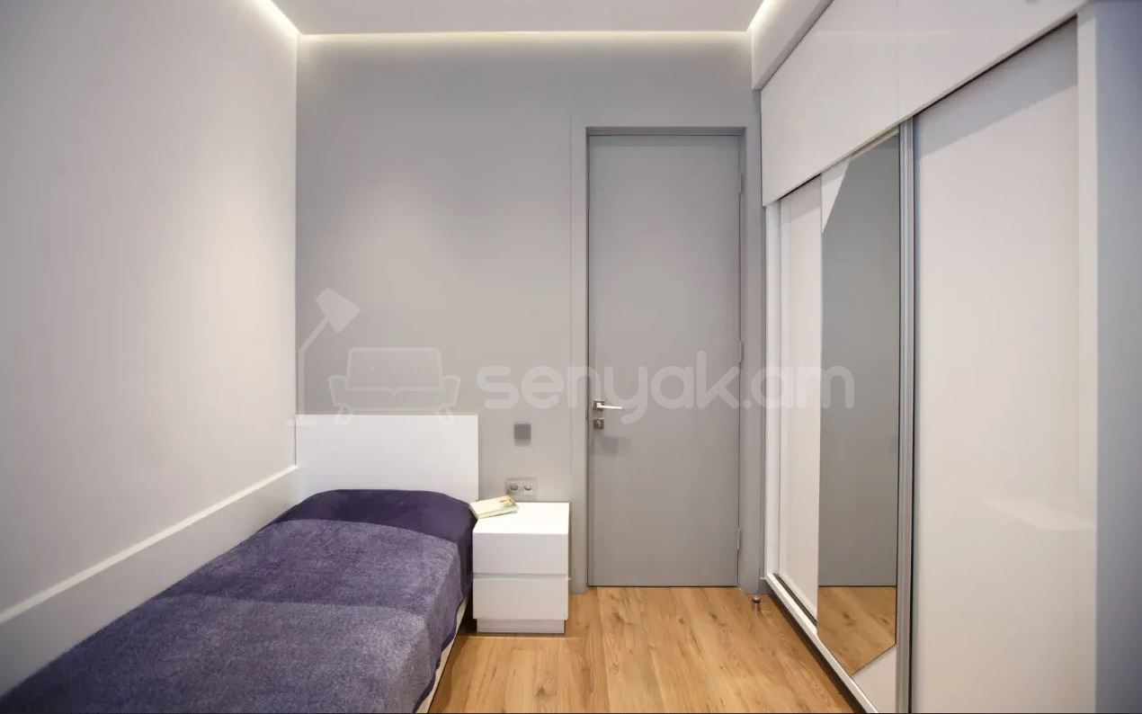 3 Սենյականոց Բնակարան, 92քմ, 6/16 հարկ, Դիզայներական Վերանորոգված, Կահավորված, Արևկող