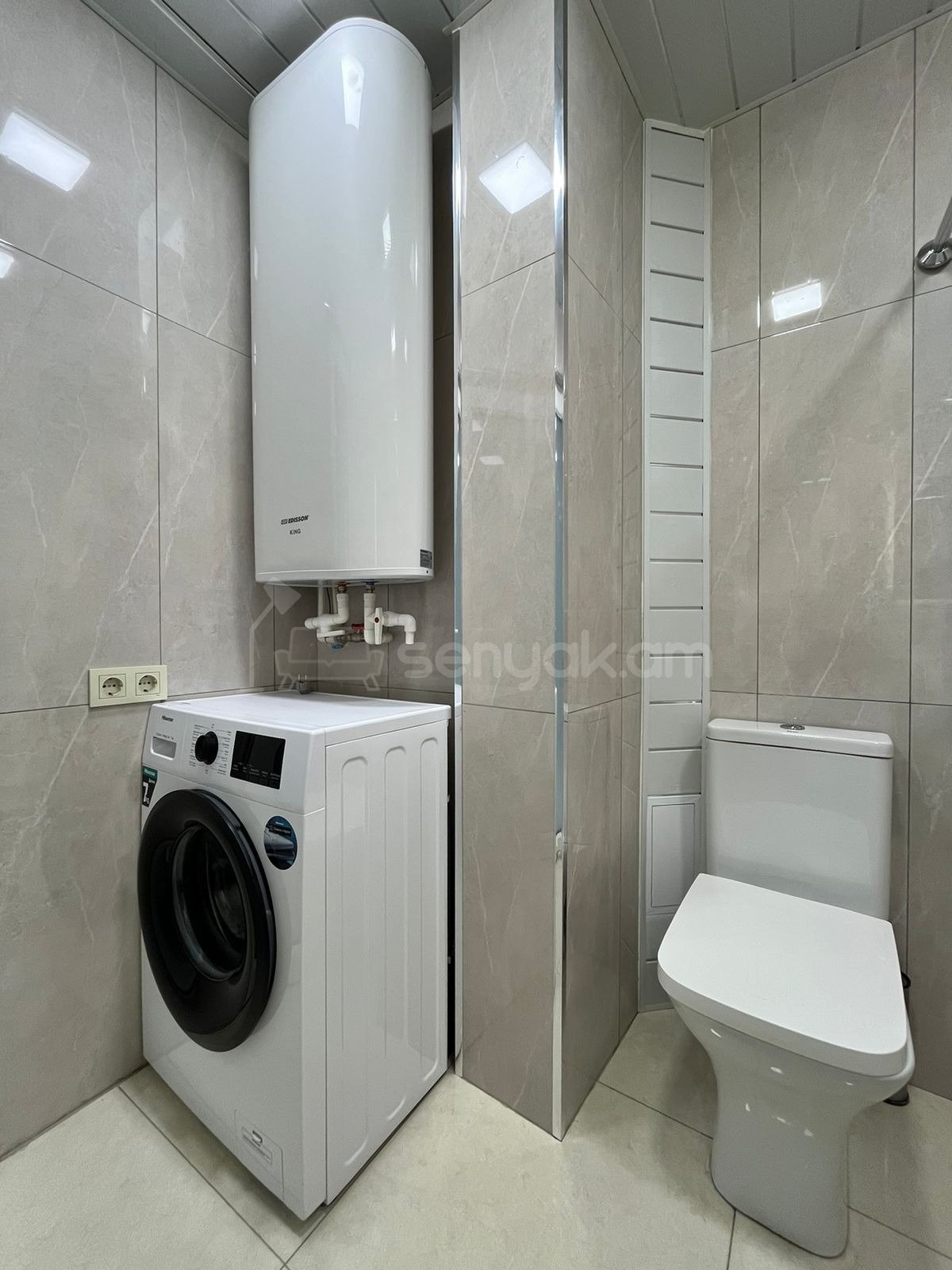 1 Սենյականոց Բնակարան Քարե Շենքում, 30քմ, 5/7 հարկ, Կապիտալ Վերանորոգված