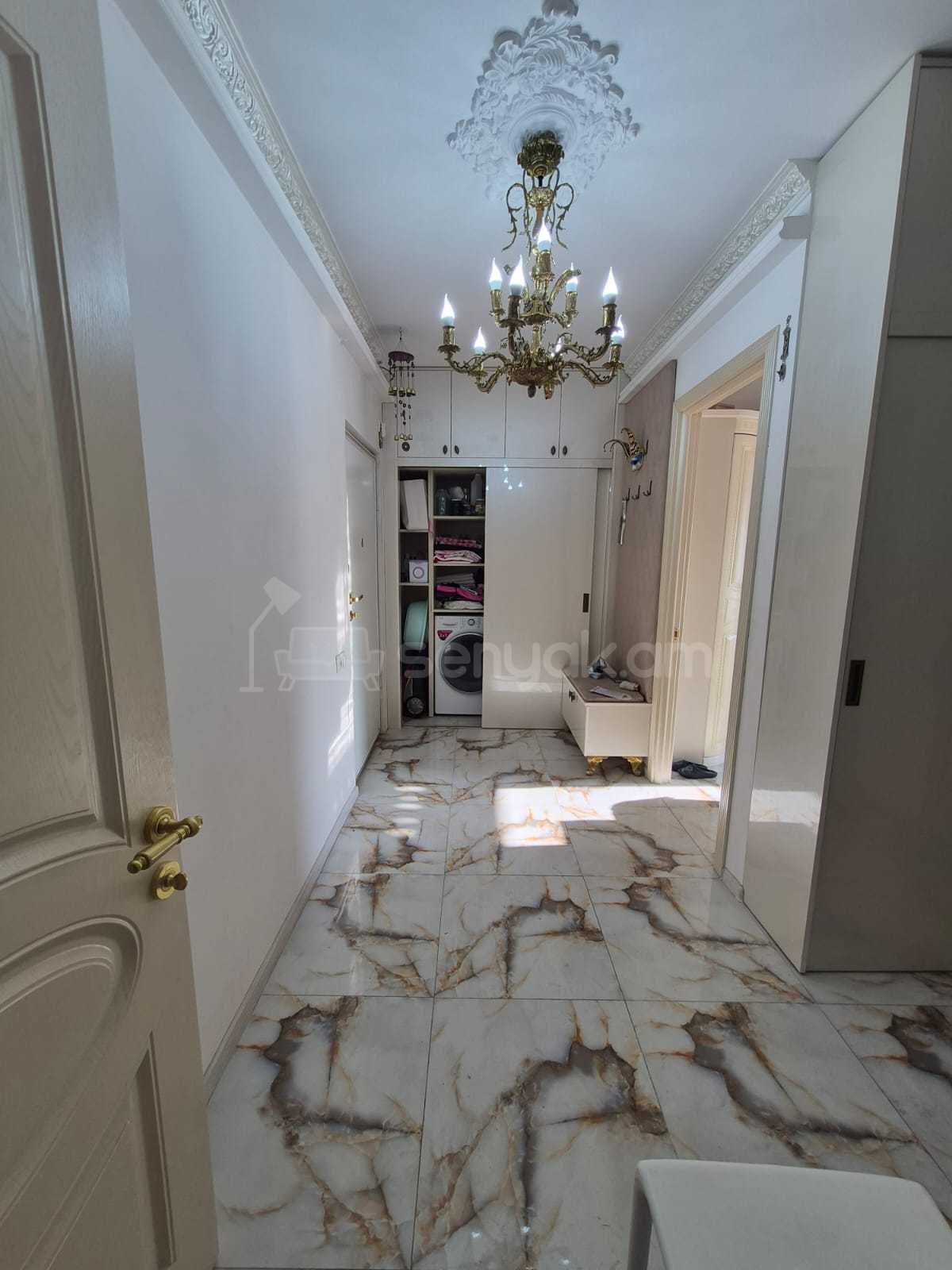 3 Սենյականոց Բնակարան, 67քմ, 4/9 հարկ, Կապիտալ Վերանորոգված