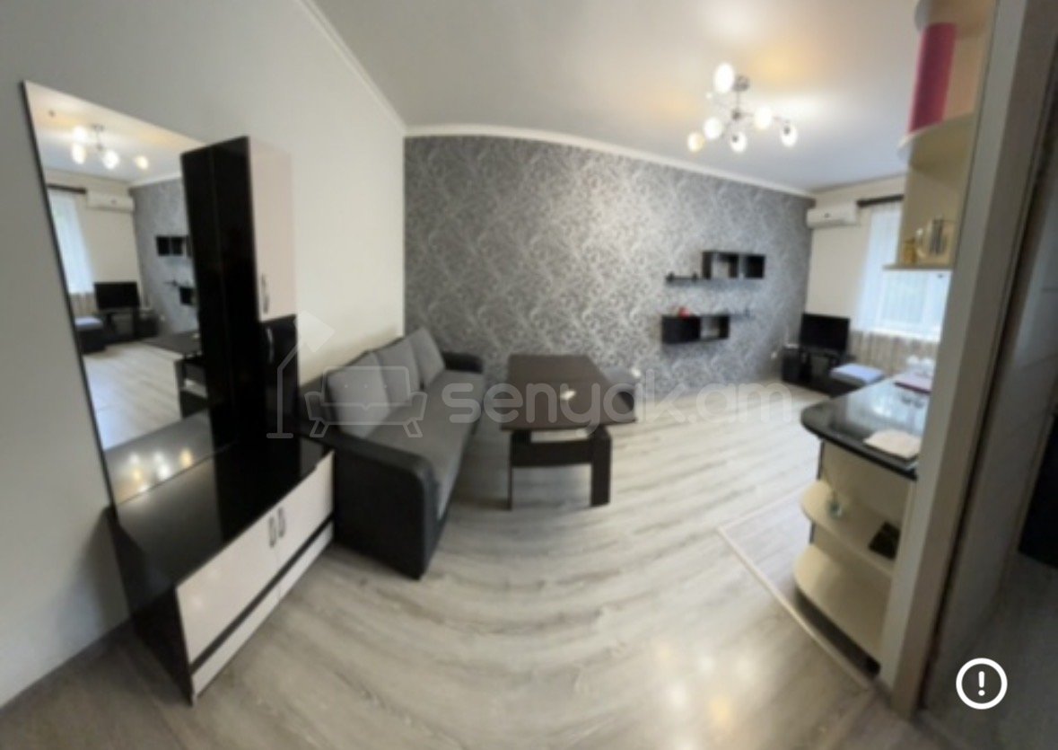 2 Սենյականոց Բնակարան Քարե Շենքում, 32քմ, 2/5 հարկ, Դիզայներական Վերանորոգված, Կահավորված