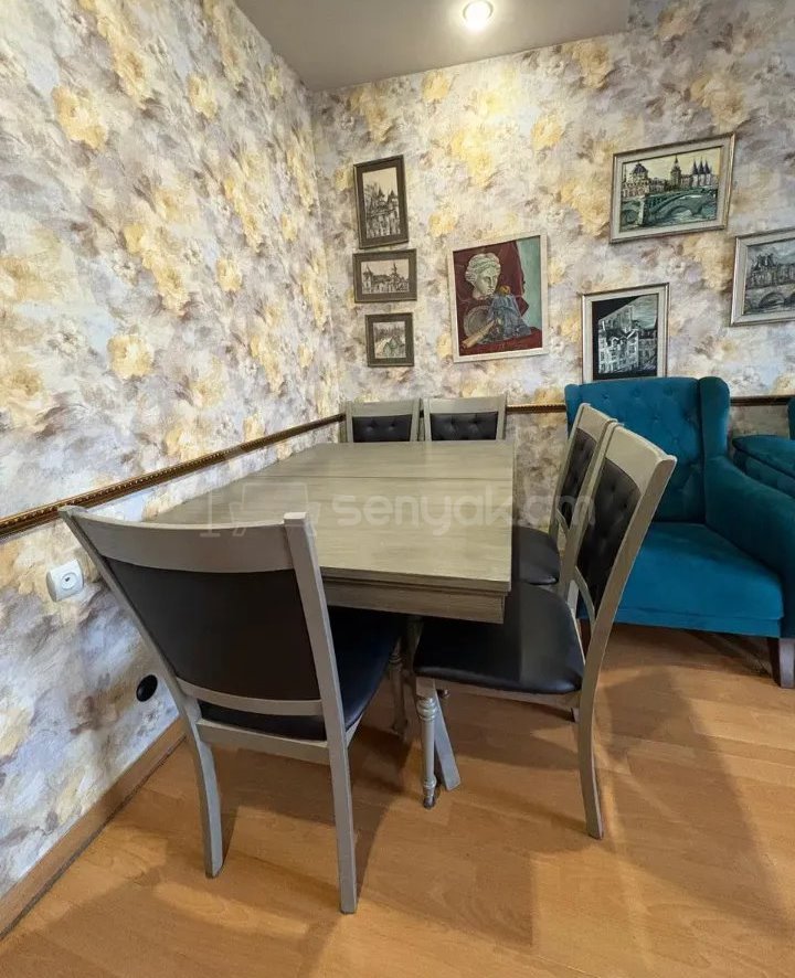 3 Սենյականոց Բնակարան Քարե Շենքում, 87քմ, 4/4 հարկ, Դիզայներական Վերանորոգված