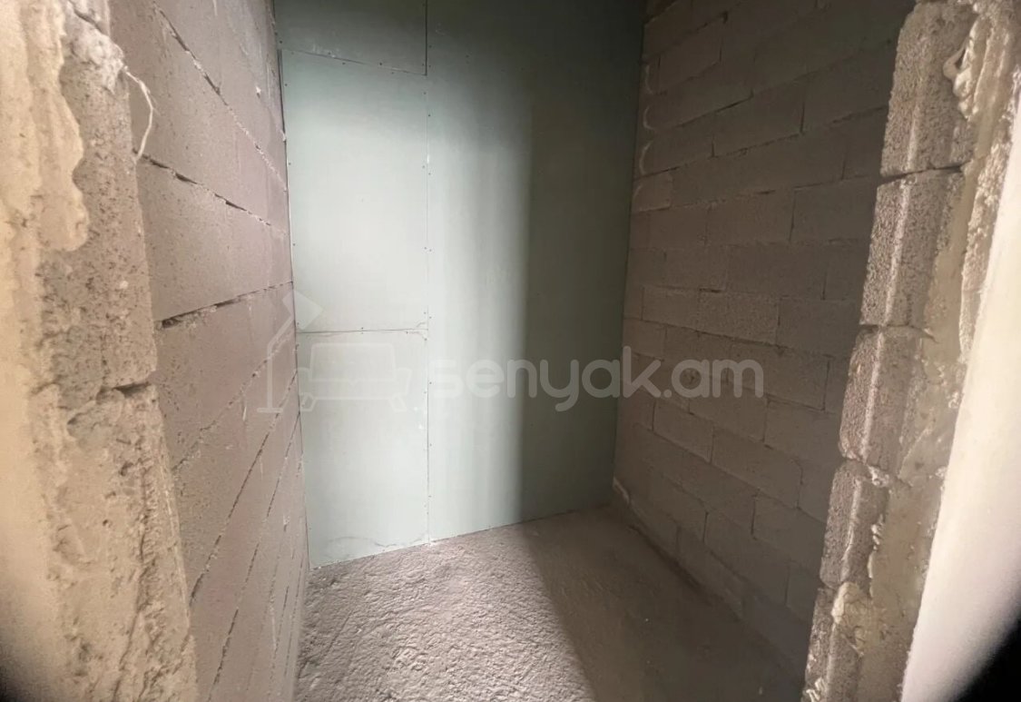 4 Սենյականոց Բնակարան Նորակառույցում, 130քմ, 16/22 հարկ, Զրոյական Վիճակում