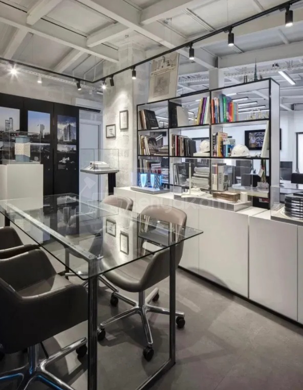 Նորակառույց Օֆիսային Տարածք, 600քմ