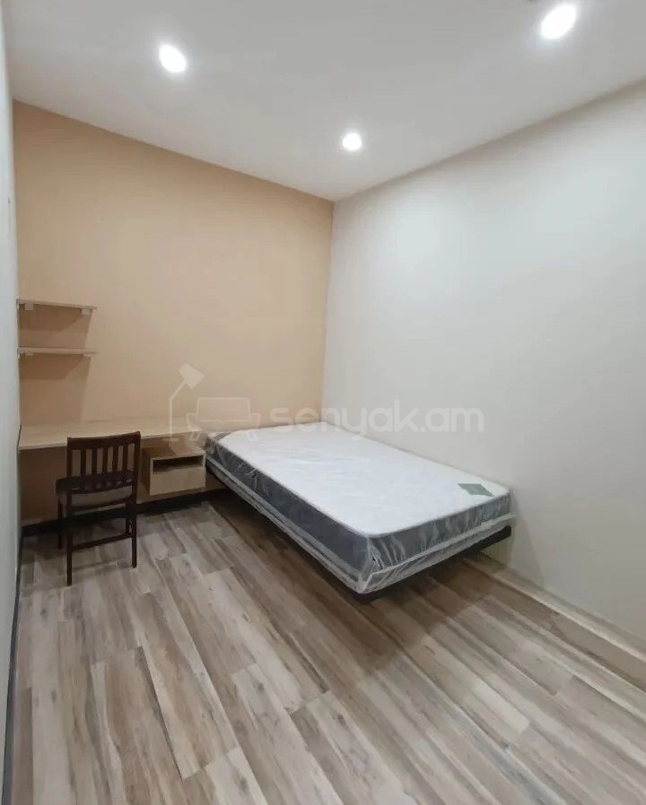 3 Սենյականոց Բնակարան Նորակառույցում, 70քմ, 12/13 հարկ, Կապիտալ Վերանորոգված